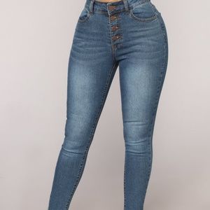 Skinny Ankle Jeans w/Buttons